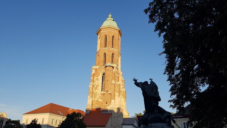 Budatower - Mária Magdolna Torony