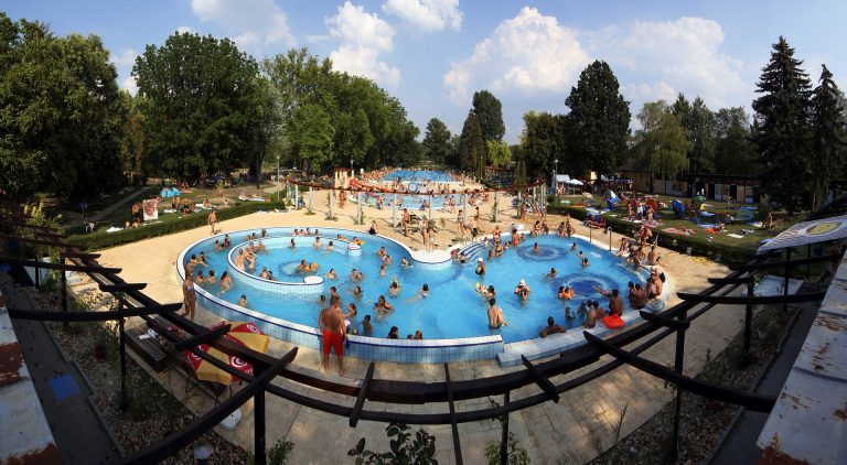 Pünkösdfürdői Strandfürdő